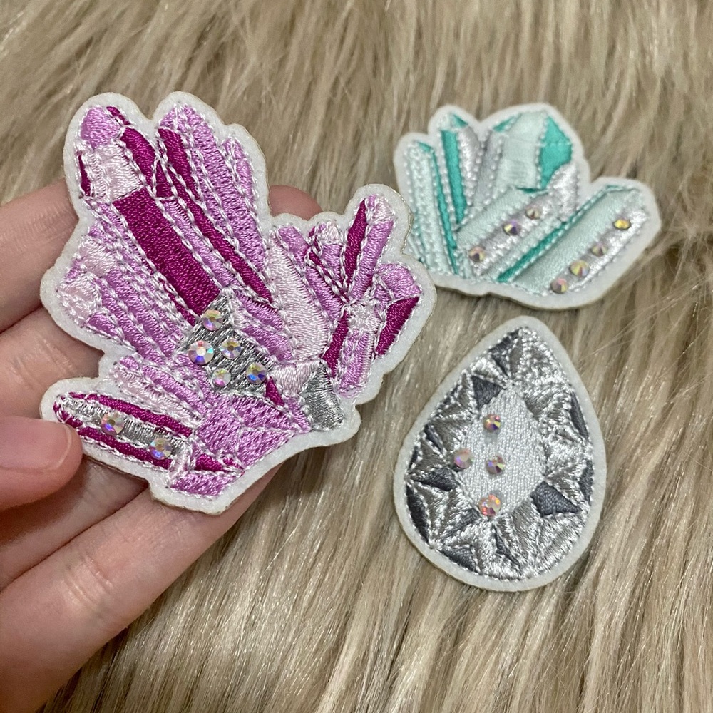 🔮Crystal Patches🔮 - Picture 3 of 3
